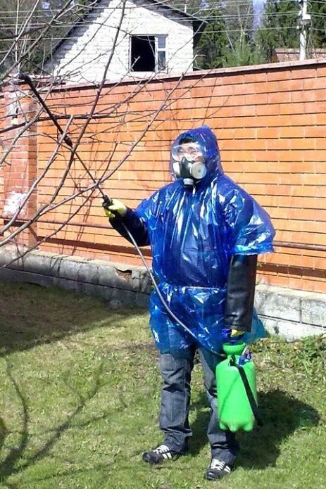 Tøj til arbejde med pesticider